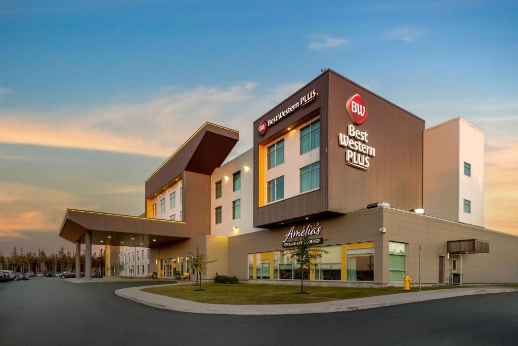 Best Western Plus St. John's Airport Hotel and Suites - Best Hotels with Airport Shuttle Service in Canada