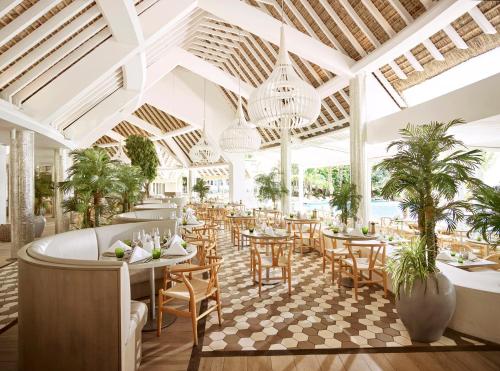 LUX* Grand Gaube Resort & Villas