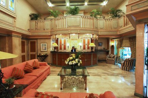 Manila Manor Hotel - Best Business Hotels in Manila