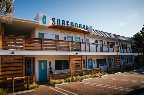Surfhouse - Best Hotels in Encinitas