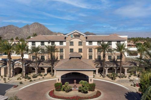 Embassy Suites La Quinta Hotel & Spa - Best Embassy Suites by Hilton Hotels in California
