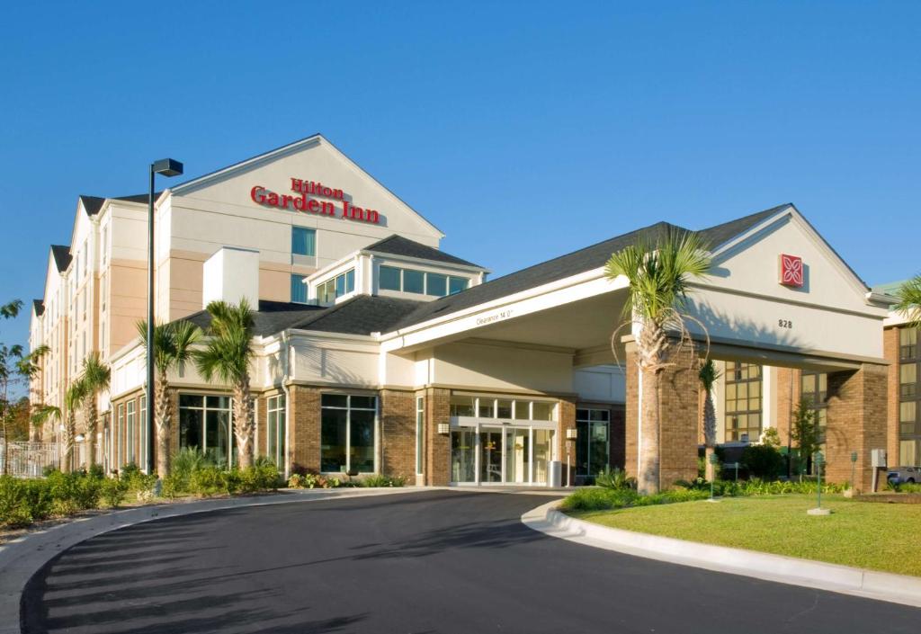 Hilton Garden Inn Mobile West I-65 Airport Boulevard - Best Fitness Hotels in Mobile, AL