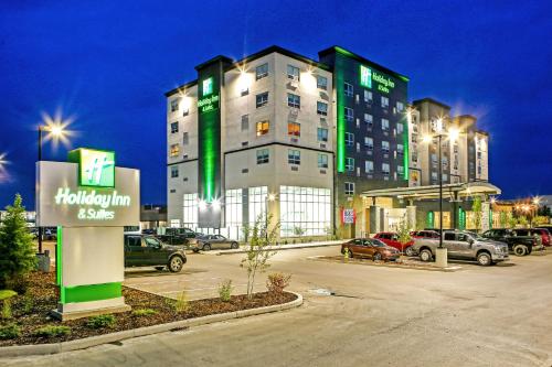 Holiday Inn Hotel & Suites - Calgary Airport North by IHG - Best Hotels with Airport Shuttle Service in Calgary