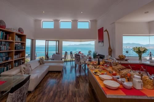 Sea Star Lodge - Best Hotels in Gansbaai