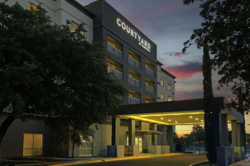 Courtyard Monterrey Airport - Best Marriott International Hotels in Northern Mexico