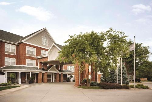 suite hotels in Des Moines