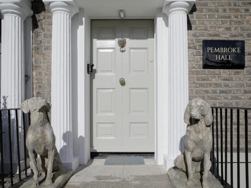 Pembroke Hall - Romantic Hotels in Dublin