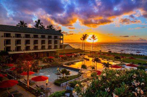 Sheraton Kauai Coconut Beach Resort - Best Parking Hotels in Kaua'i, HI