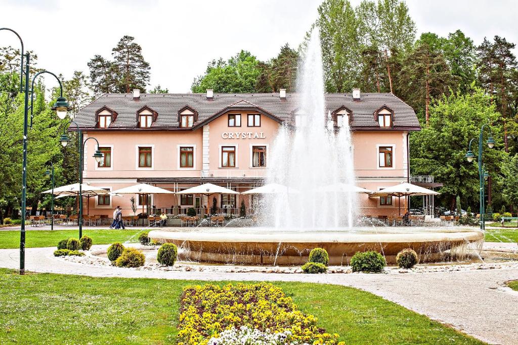 Hotel Crystal - Best Hotels with Free Breakfast in Bosnia and Herzegovina