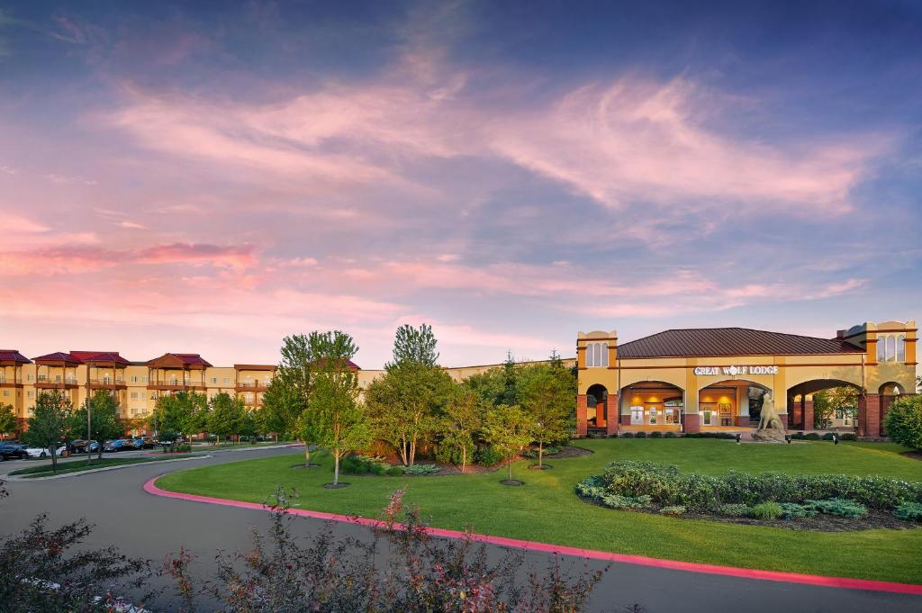 Great Wolf Lodge Chicago/Gurnee - Best Pool Hotels in Illinois