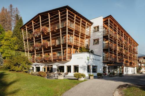 Hotel Melodia del Bosco - Best Hotels in South Tyrol