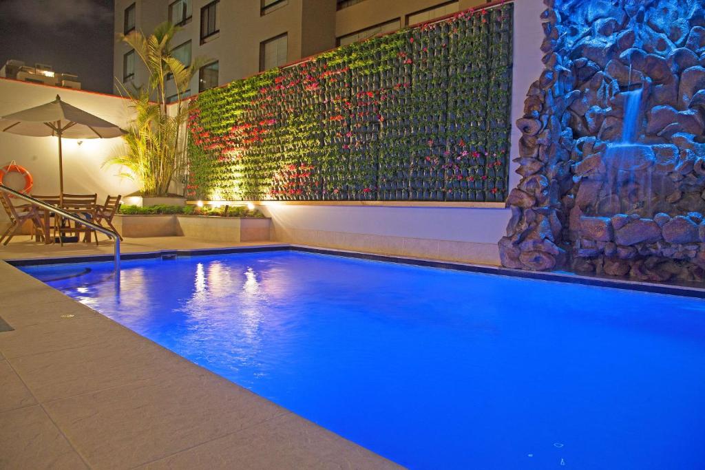 Radisson San Isidro Hotel & Suites - Best Hotels with Free Breakfast in Lima