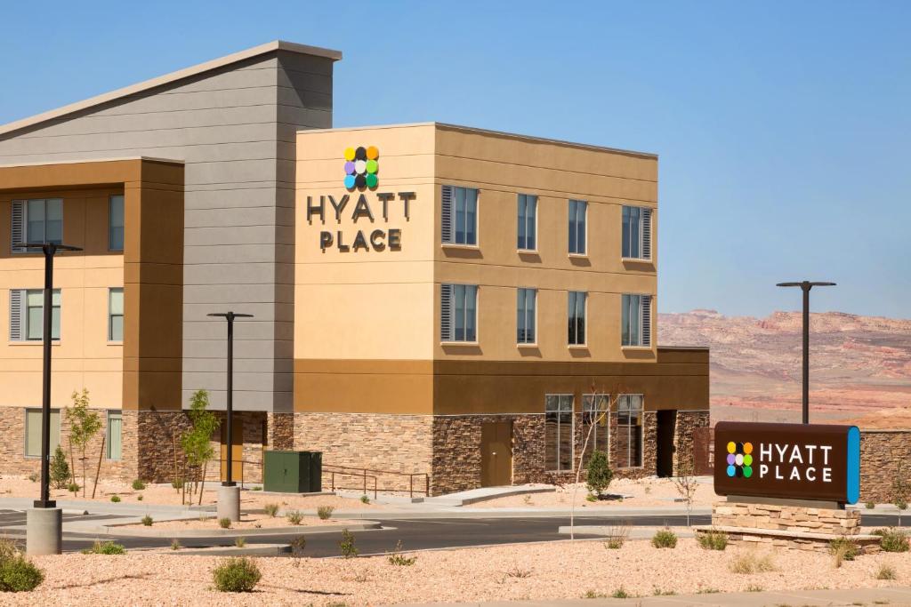 Hyatt Place Page Lake Powell - Best Parking Hotels in Page, AZ