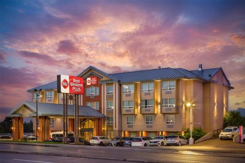 Best Western PLUS Calgary Centre Inn - Best Hotels with Free Breakfast in Calgary
