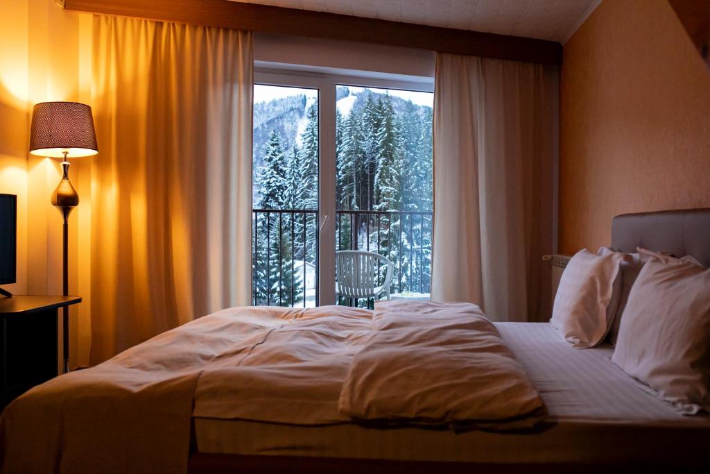 Atrium Hotel Mountain View Predeal - Best Family Hotels in Romania