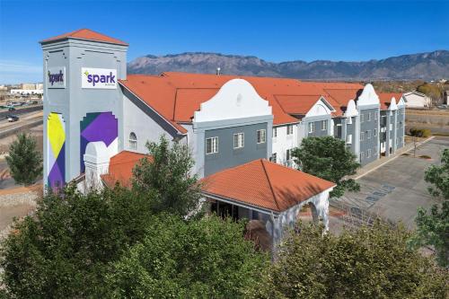 Best Western Plus Executive Suites Albuquerque
