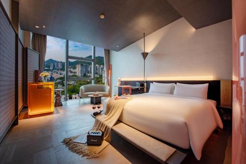 The Clouds Apartment