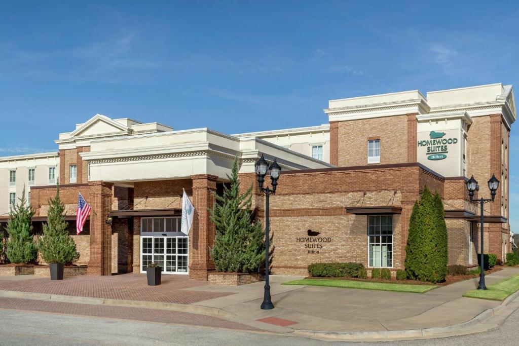 Homewood Suites by Hilton Macon-North - Best Parking Hotels in Macon, GA