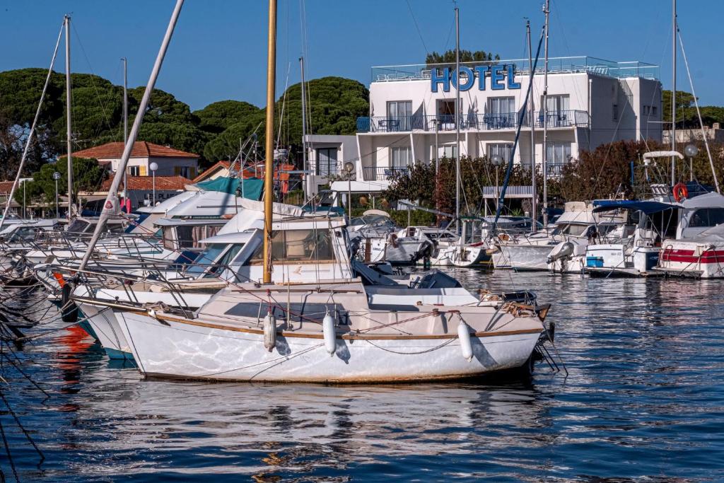 Hôtel La Reine Jane - Best Hotels in Hyères