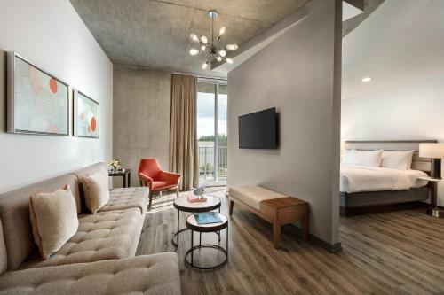 Twelve Midtown, Autograph Collection - Atlanta Hotels with Suites