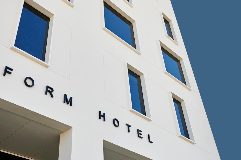 FORM Hotel Al Jaddaf, Dubai, a Member of Design Hotels - Hotels with Pools in Dubai