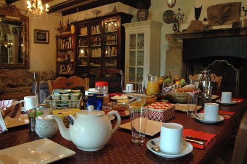 Ecuries Sainte Croix - Best Hotels in Aude