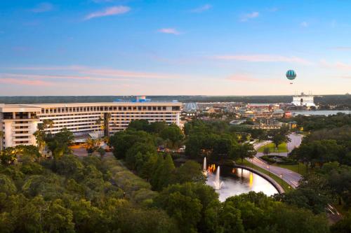 Hilton Orlando Lake Buena Vista - Disney Springs™ Area - Best Pet-Friendly Hotels in Disney World, FL