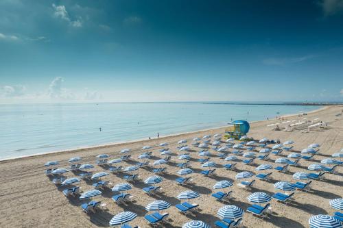 Hilton Bentley Miami South Beach - Best Spa Hotels in Miami Beach, FL