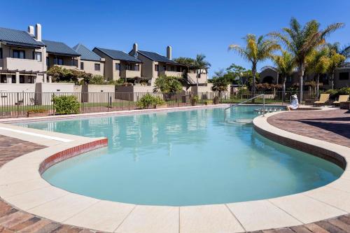 Devonvale Golf & Wine Estate - Best Hotels in Western Cape