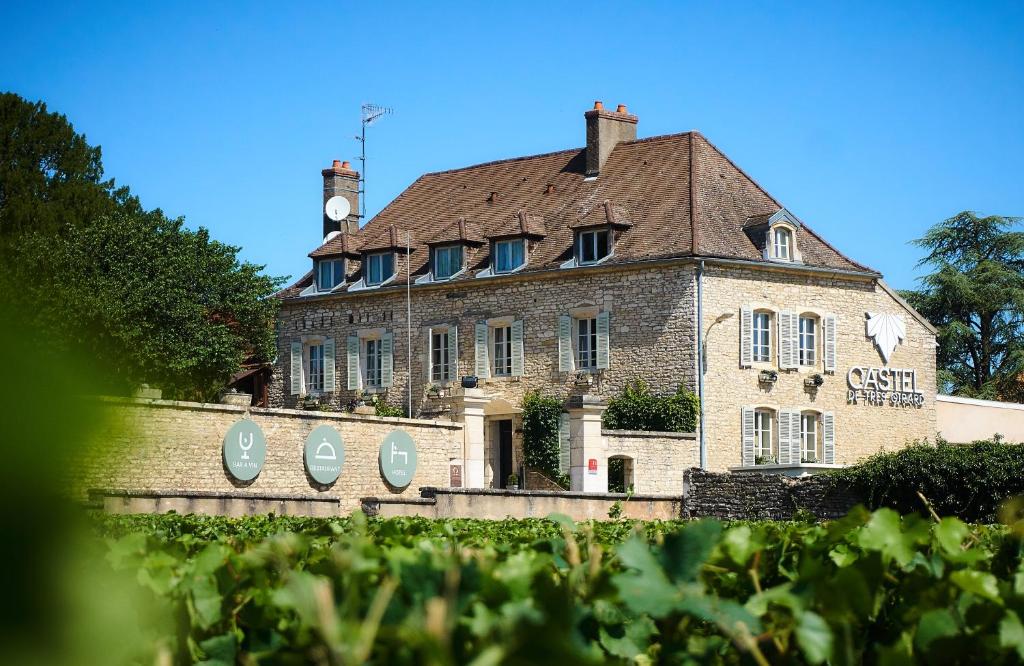 Castel de Très Girard - Hotel & Restaurant - Teritoria - Best Hotels in Côte d'Or
