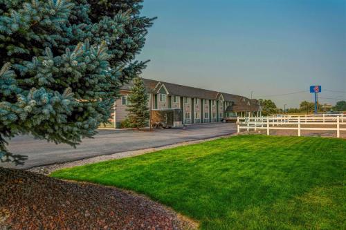 Motel 6-Idaho Falls, ID - Snake River - Best Pet-Friendly Hotels in Idaho Falls, ID
