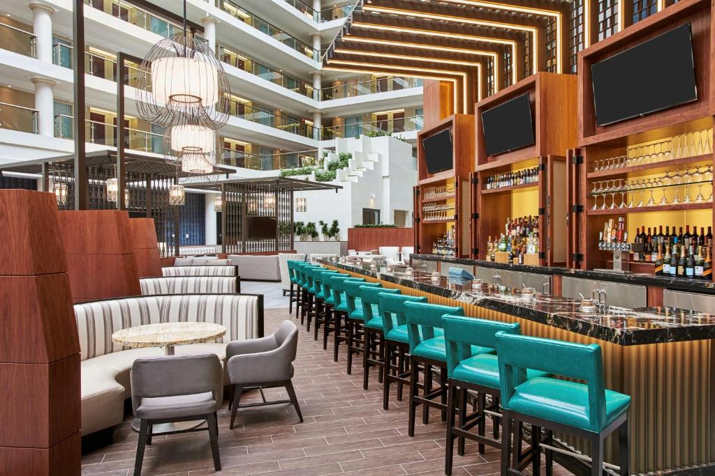 Embassy Suites by Hilton Washington D.C. Georgetown - Best Hotels with Free Breakfast in Washington, D.C.