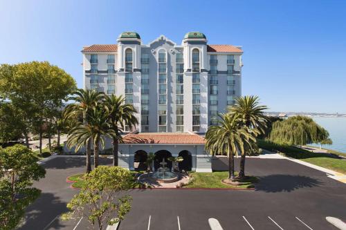 Embassy Suites San Francisco Airport Waterfront - Best Embassy Suites by Hilton Hotels in California