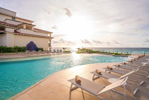 Grand Park Royal Cancun - All Inclusive - Best Spa Hotels in Riviera Maya & The Yucatan