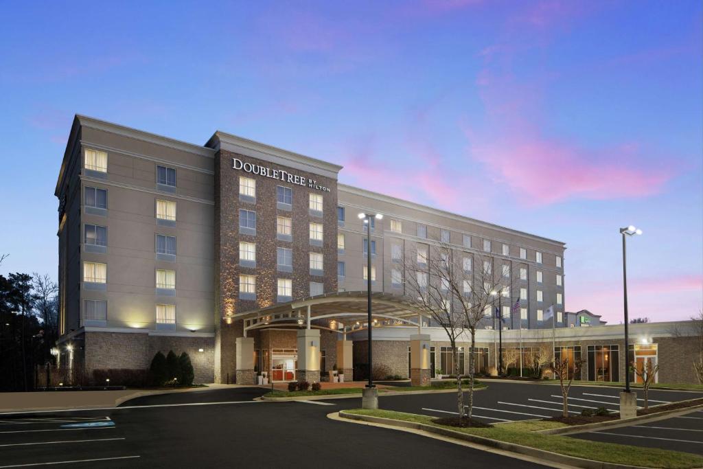 DoubleTree Richmond Airport - Best DoubleTree by Hilton Hotels in Virginia
