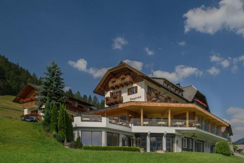 Hotel Nagglerhof am Weissensee - Best Hotels in Weissensee