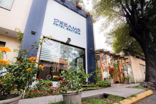 Dreams Hotel Boutique