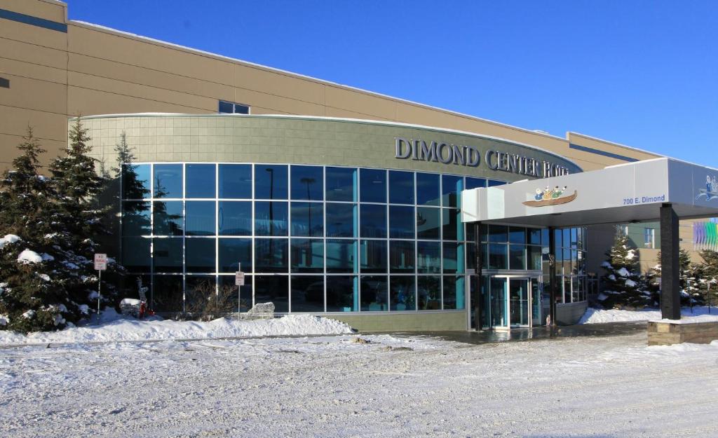 Dimond Center Hotel - Best Business Hotels in Alaska