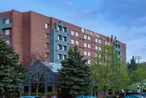 Doubletree by Hilton, Leominster - Best Parking Hotels in Massachusetts