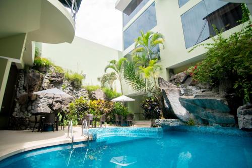 El Dorado Classic Hotel - Best Pool Hotels in Peru