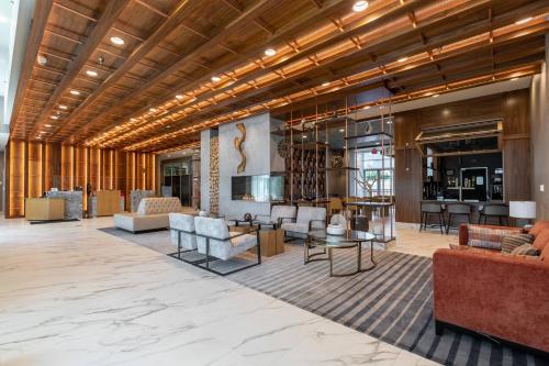 Delta Hotels by Marriott Raleigh-Durham at Research Triangle Park - Best Hotels in Durham, NC