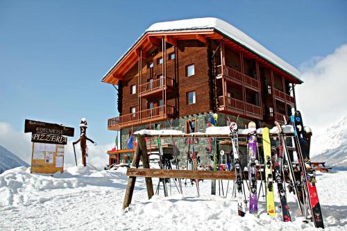 Maison Fosson - Best Hotels in Champoluc