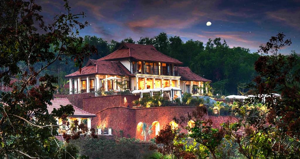 Kahani Paradise - Best Hotels in Karnataka