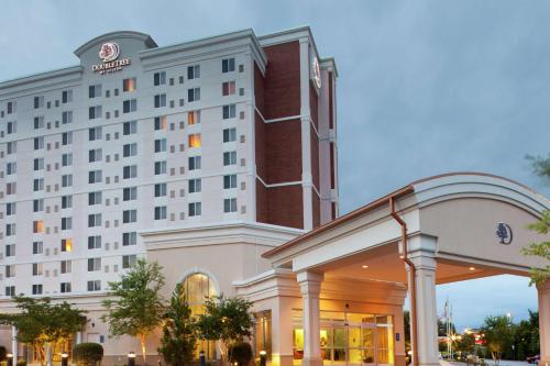 DoubleTree by Hilton Greensboro - Best Hotels in Greensboro, NC