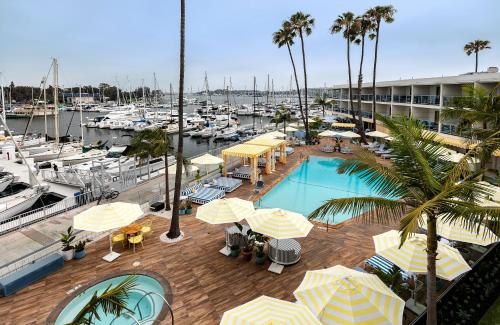 Marina del Rey Hotel - Santa Monica Hotels with a Pool