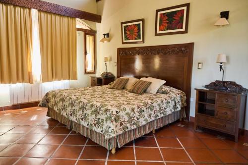 La Casa De La Bodega - Wine Boutique Hotel