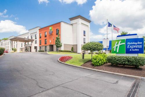 suite hotels in Schenectady