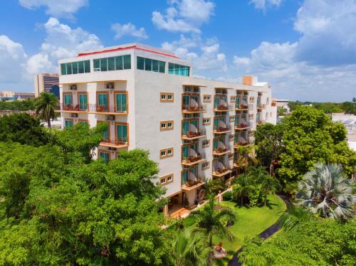 Hotel Palacio Maya - Best Pool Hotels in Merida