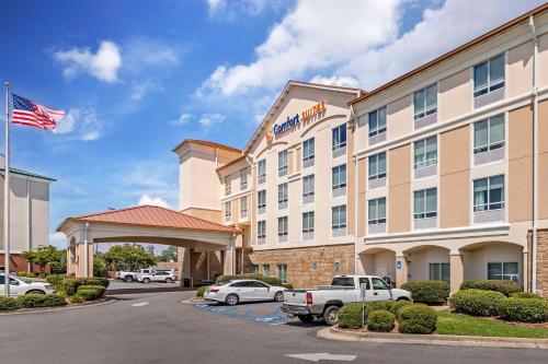 Comfort Suites