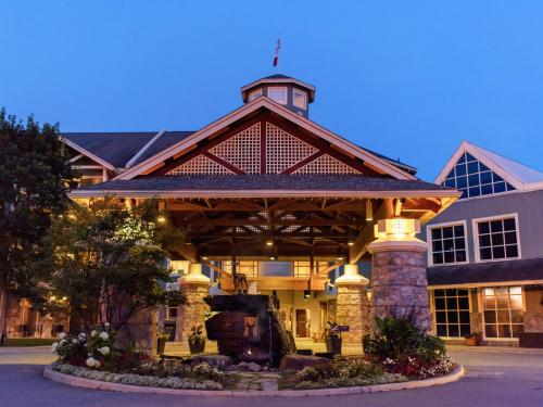 Deerhurst Resort - Best Pool Hotels in Huntsville, AL